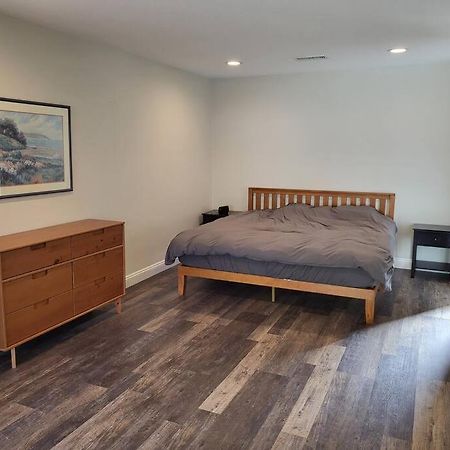 Bouganvilla 4-Bedroom, 2-Baths, Single Family House Thousand Oaks Exteriör bild